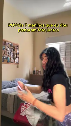 Ainda bem que é só sete HAHAHAHAHAHAHAHAHAHAHAHAHAHAHAHAHA