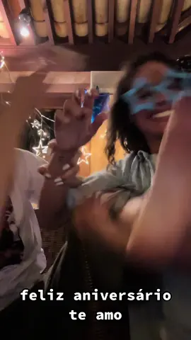 our friendship in a nutshell.  since 2003  until forever.  te amo, minha SaSa