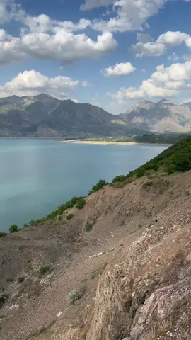 Чарвакское водохранилище #ташкент #чарвак #горы #узбекистан 