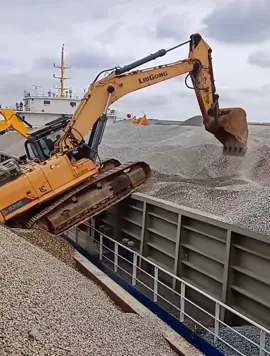 #excavatoroperator #excavator #civilengineering #construccion #fyp 