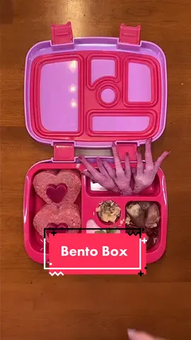 Lunch for my daughter - Barbie themed💗🍓 #lunchboxideas #kidslunch #lunchbox #fyp #lunch #bentobox #lunchtime #kid #barbie #bento #raw #schoollunch #BarbieMovie #barbiegirl #letsmakesomelunchformykids 