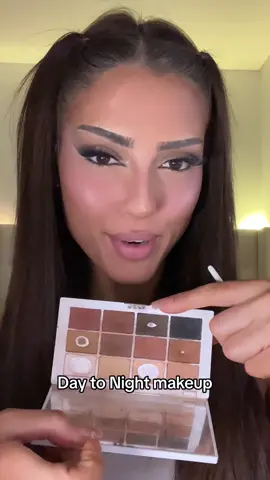 Day to night makeup tutorial 🫶 #sydneymakeupartist #krystalkmakeup #BeautyTok #eyeshadowtutorial #daytonight 
