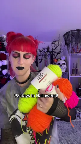 95 Days to Halloween 🎃 #100nightsoffiberfrights #crochetblanket 
