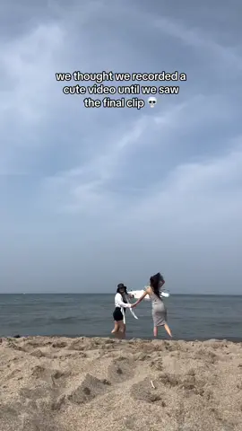 the main character 💅🏼 #fypシ #foryoupage #beach #tiktokcanada #fypシ゚viral #Summer #toronto 