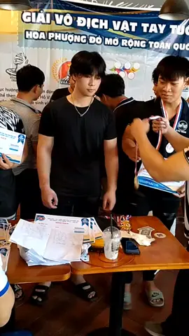 cách ăn mừng không làm ai mất lòng kk #armwrestling #vattay #doquyhieu 