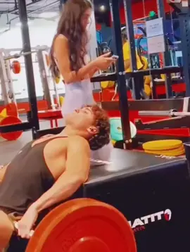 #GymTok #notpayingattention #ahahaha #lmao #facesit #sheeuutt
