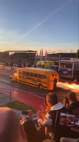No excuses for being late😂 #afterburner #fire #1320video #jetcar #jetbus #fyp #foryou #viral #tiktok #dragrace #bus #school #dragrace #sendit #aviation #turbine 