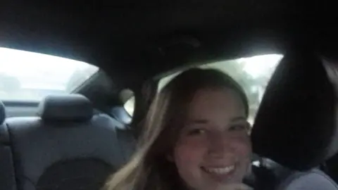 a night ill cherish forever; chasing the sunset with my mommy & sis 🫀🫀