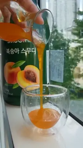 🍑 Smoothie Đào Jupiter, dùng pha trà đào mà không cần thêm syrup hay mứt đào. Hương đào tự nhiên nhờ có thành phần đào tươi nghiền nhuyễn, không cần trữ lạnh khi đã mở nắp. DPFOOD hỗ trợ công thức trà sữa, trà đào, thạch đào, đá xay, soda, yogurt, cà phê ủ lạnh,...  #DPFood#fnb#Smoothiedao #Tradao#thachdao #nguyenlieuphache