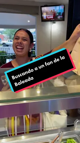 Seguiremos buscando a quienes aman las baleadas para que la pidan a su gusto! Gracias a la bella fan que encontramos hoy! 😍💖 #CocoBaleadas #cocobaleadashn #fyp #coco #honduras #baleada #baleadas #fan #teambaleada 