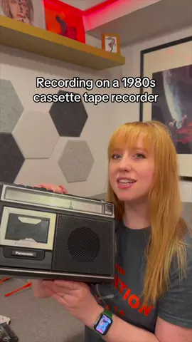 Do you like how it sounds? 🤔 #analog #80s #retro #technology #cassettetape 