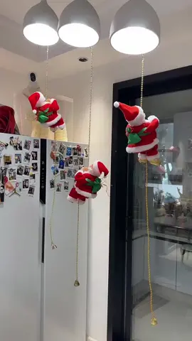 So cute #christmasdecorations #santaclaustoy #santaclaus #merrychristmas #homedecor #christmascountdown #christmas2023 #toys 