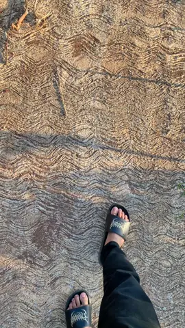 Yakin gak pengen ngene?  📌 Lokasi : Bukit Pangonan Indah, Karanggintung, Kemranjen #banyumasstory 