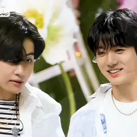 both beautiful #taekook #vkook #kookv #bts #meosmaknae 