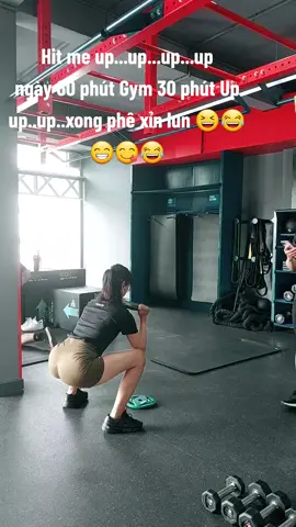 ở tuổi U50, toai phải nổ lực gáp nhiều lần so với các bạn trẻ trên hành trình xây dựng body 😊😋🥰   #yogagirl #yoga #girl #u50 #Fitness #Summer #fitnessmotivation #fitnesstips 