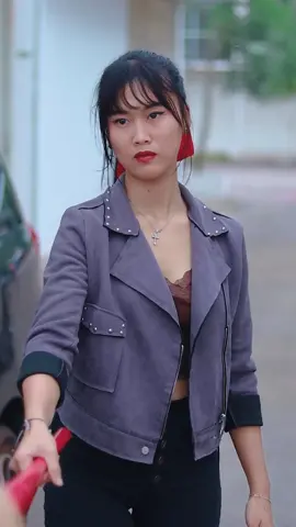 Mora jadi pemburu pelakor? #drama #dramatiktok #SerialTikTok #TikTokTaiment #missmora #ingoldcreative #pelakor 