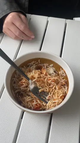 Girlies always suprising me with their lunch time meals :)) @User7162 @Bambibrown 