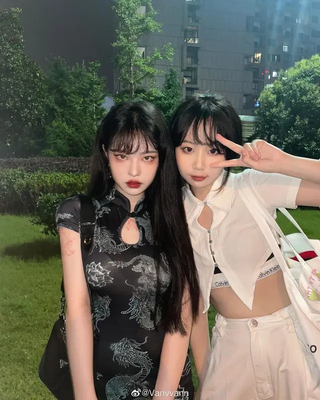 Xian Zhou with her friend 💞 #faaaariii_ #fypシ #viral 