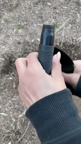 Cuốc xẻng đa năng dùng để đi câu cá dã ngoại . #cuocxengdanang #quocxengdangoai #quocxeng 