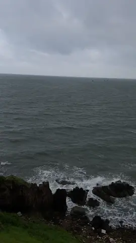 #1chutbuon🚬 #nhạcchillcảnhđẹp #chillmộtchút #yênbình #chill #xuhuong2023 #videocảnhđẹpchill #hìnhảnhđẹp #mâyvàsóng #tiếngsóngbiển #biển #bìnhyên 