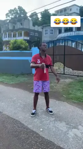 mermaid takes slowmo iPhone now slowmo get stressed out😂😂😂#foryou #jamaicantiktok🇯🇲viral 