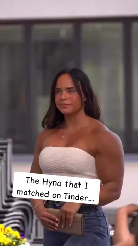 when she forgot to tell you on the dating app she is a bodybuilder #bodybuilding  #muscle  #big #dating  #artist  #strongwomen  