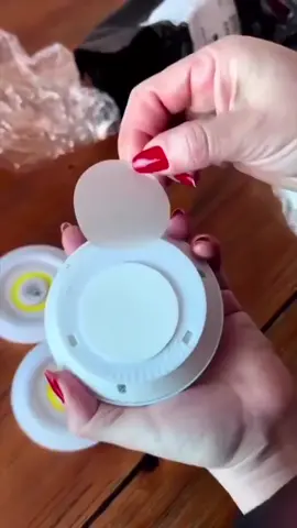 Kit 3 Lâmpadas de Led Loop - Sem fio com Controle Remoto. Garanta já a sua, frete grátis para todo o Brasil por tempo limitado!#produtosvirais #produtos #ofertas #luminarias #led #controle 