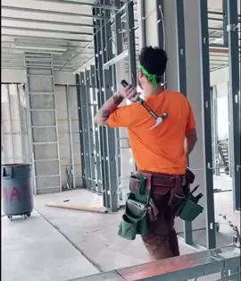 self control #funny #clip #angerissues #lefthand #fyp #viral #memevideo #construction #mad 
