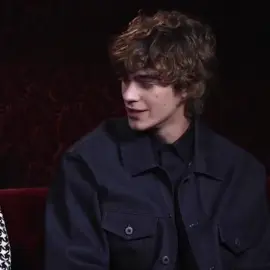 His accent 😮‍💨#lorenzozurzolo #niccologovender #fyp #xyzbca #cybzca #viralvideo #gisellefilmsz #viraltiktok #itailian #italy🇮🇹 i only understood the first clip lol 