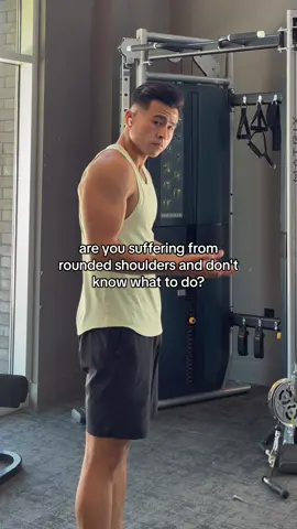 Fix your rounded shoulders #shoulders #posture #reardelts #fyp #fitnesstips #GymTok #xyzbca 