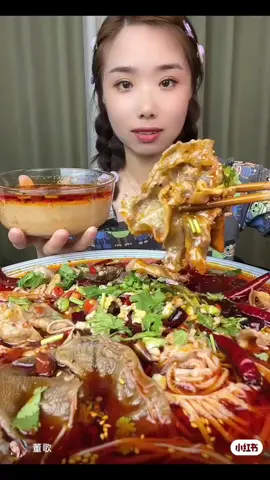 #asmr #eat #food #asmrfood #foodtiktok #eatingshow #chinafood #หม้อไฟจีน #หม่าล่า 