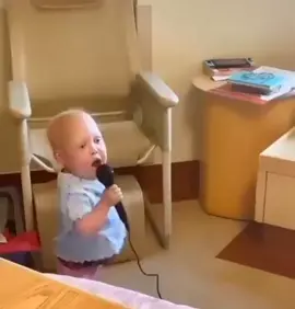 #babydance #music #artist #singing #song #funny #cutebaby #baby #babiesoftiktok #talent #karaoke 