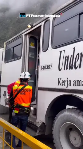 jalan jalan menelusuri kantor bawah tanah#kerja #semangat #freeport #tembagapura #tambanghitz #anaktambang #underground 