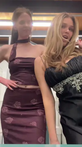 We’re just too good 💅🏻 #foryoupage #fyp #formal #formaldress 