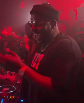 #djmaphorisa with #wizkid in london after both there shows #mnike #sama28  #fyp  #foryoupage #ourpage  #spotifywrapped  #fypシ  #ticktoksouthafrica #artist  #amapiano #ticktoksouthafrica🇿🇦 #sama28 #fyp #foryourpage #spotifywrapped #fyp #ticktoksouthafrica #artist #amapiano 