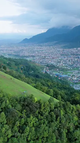 📍Dhaireni Dada/ Heaven Dada- One of the best place to see beautiful sunset & Kathmandu valley. It’s just 30 minutes ride(Around 10-12km)from Kalanki,Ktm. Ps: My humble request to everyone please phohor chai nagaridinus hola.🙏 #foryou #foryoupage #fyp #fypシ #viral #goviral #gocooldhungel #myteam69 #heavendada #kathmandu #explorenepal #ktm #ktmmuser 