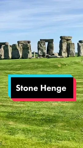 Stone Henge is a wonder of the ancient world. Located in south west England. #longervideos #sam_mayfair #LearnOnTikTok #PlacesToVisit #traveltiktok #stonehenge 