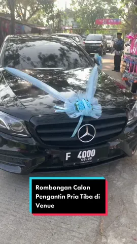 Rombongan calon pemgantin pria tiba di venue #seserahan #weddingtiktok #gedung #venue #riohweddingplanner #weddingday #fyp 
