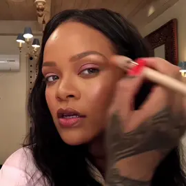rihanna beauty secret’s ✨ #rihanna #beauty 