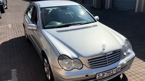 Merc C180 2005 For Sale R89000 with only 149000km With Service History #mercedesbenz #c180 #forsale