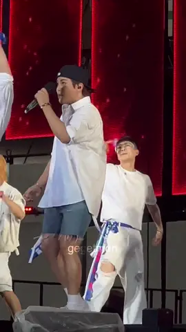 JONGHO IN SHORTSSS >>> #jongho #choijongho #ateez #ateezwaterbomb #ateezjongho