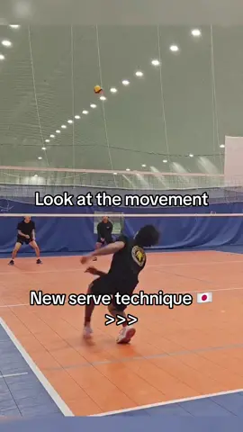 Every japanese volleyball player tosses with their off hand and now i know why #volleyball #haikyuu #skinnyguy9 