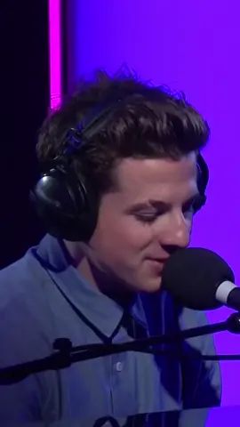 Charlie Puth covers How Deep Is Your Love by Calvin Harris in the Live Lounge #musicaeletronicas  #musicaeletronicadequalidade #eletronicamusicbrasil #calvinharris 