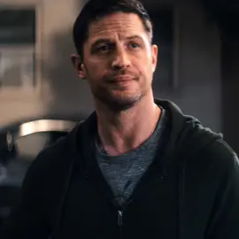 trying to see something || #tomhardy #tomhardyedit #foryou #fyp 