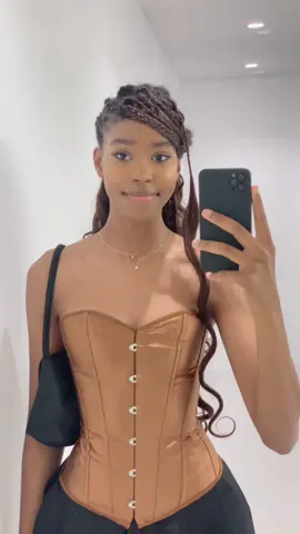 I miss my braids. I did them myself and I was so proud. 🫶🏽🤎✨ #foryou #fypシ #explore #aesthetic #blackgirlmagictiktok #pinterest #fyp #romanticizeyourlife #inspiration #trending #cute #japan #Vlog #OOTD #braids #frenchbraids 