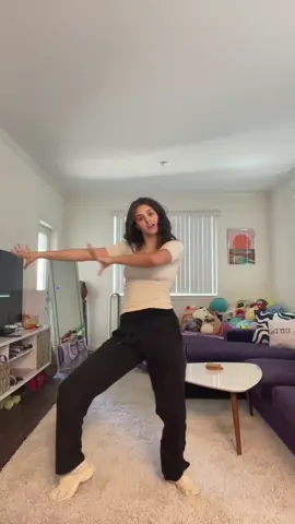 Ill do this better later bc im tired in this but i lerv this dance aaahhhhh 💃🏼🪩 (dc @Is that Jas??)