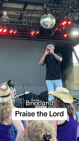 #Breland #praisethelord #fyp #foryou #fun #countrymusic #livemusic #liveconcert #countrymusictiktoks #country #thomasrhett #music #concert #performer #entertainer #brelandmusic #performer #performance #fun #duckbucktour 