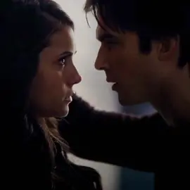 o Ian improvisando-- #foryoupage #fy #fyppppppppppppppppppppppp #fyp #foryou #thevampirediares #delena #damonsalvatore #elenagilbert 