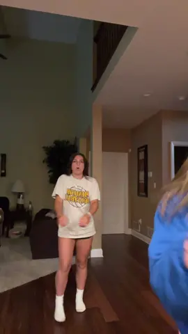 @Lily_Steding nice dance moves 