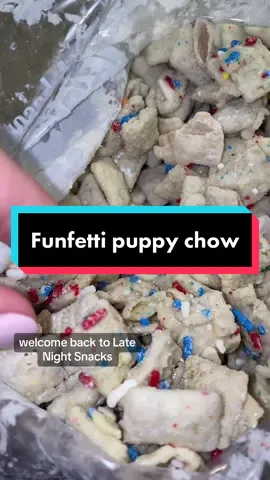 #puppychow #fyp #EasyRecipe #recipesoftiktok #recipesforyou #latenightsnack #midnightsnacks #snacksoftiktok #snacksrecipe #easysnack #muddiebuddies #desserttiktok #foryou #foryoupage #fypシ 